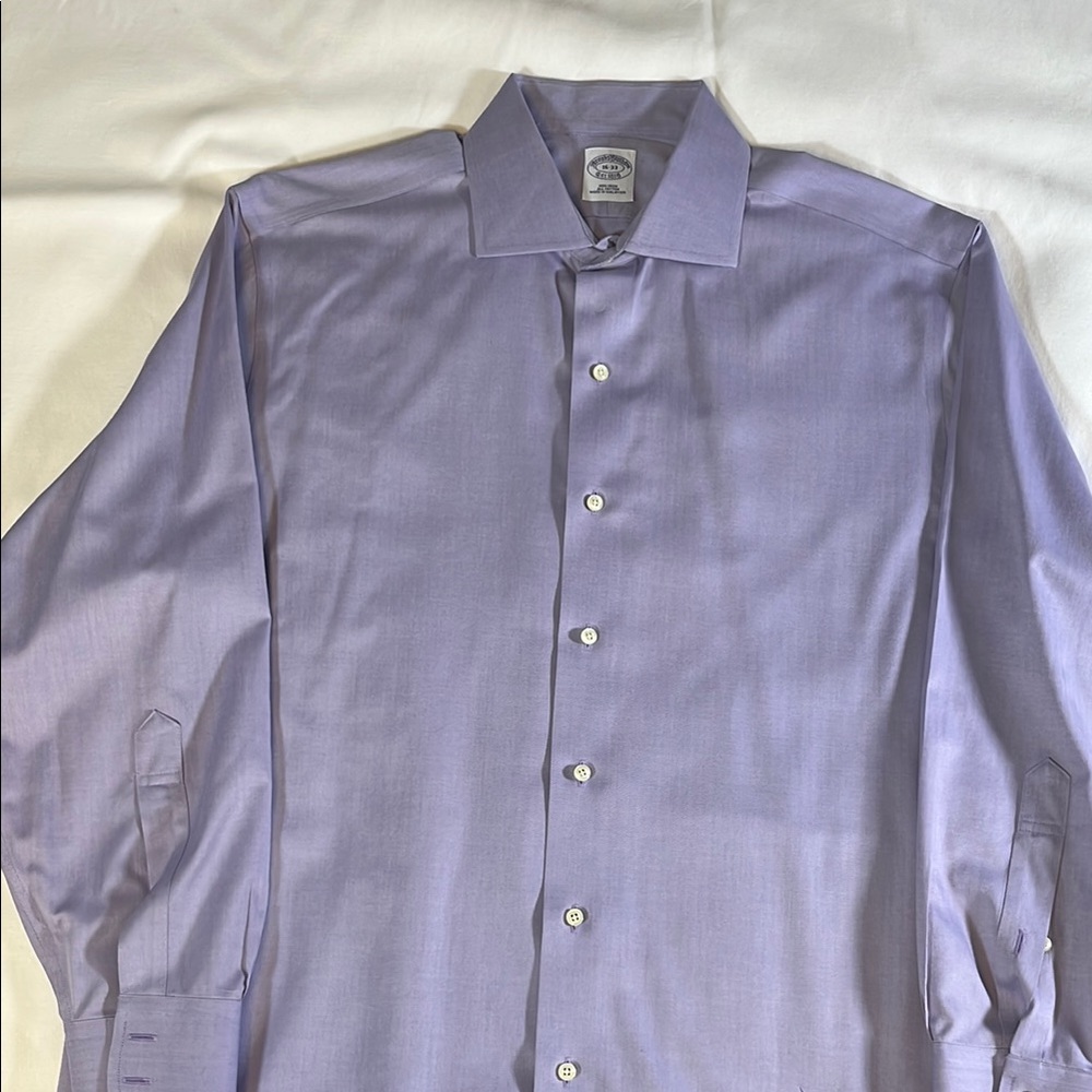 Brooks Brothers Purple Dress Shirt with Professional Appeal